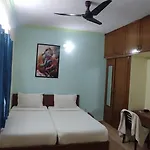 Greenapple Inn